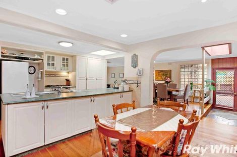 Property photo of 3 Mosstrooper Court Mill Park VIC 3082