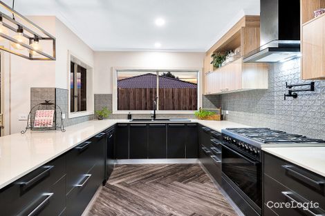 Property photo of 33 Cadillac Street Cranbourne East VIC 3977