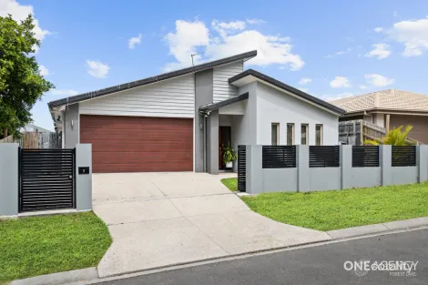 Property photo of 5 Messara Circuit Durack QLD 4077