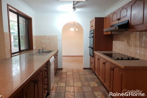 Property photo of 17 Valleybrook Street Kenmore Hills QLD 4069