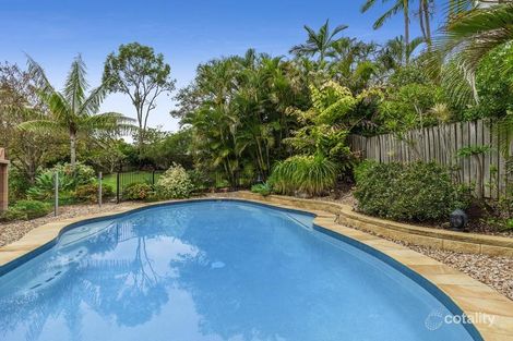 Property photo of 4 Sturt Court Mount Ommaney QLD 4074