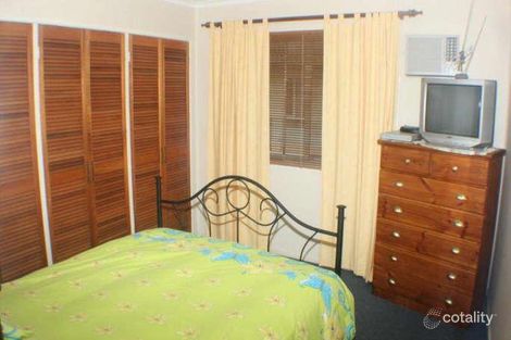 Property photo of 24 Clare Avenue Wynnum West QLD 4178