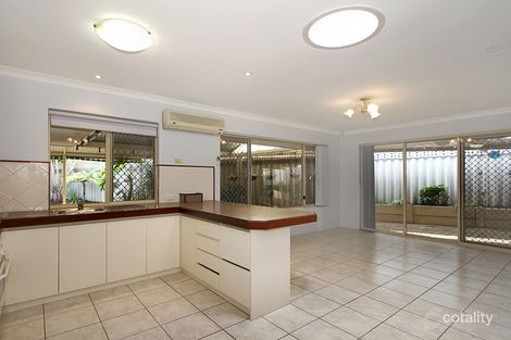 Property photo of 1/19 Roseheath Boulevard Kiara WA 6054