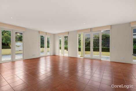 Property photo of 55 Staughton Road Glen Iris VIC 3146