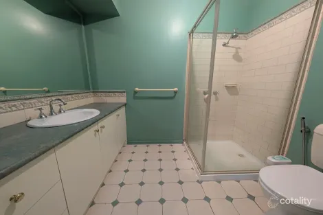 Property photo of 3 Klein Crescent Roxburgh Park VIC 3064