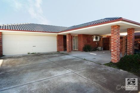 Property photo of 15 Glenaire Crescent Cranbourne West VIC 3977