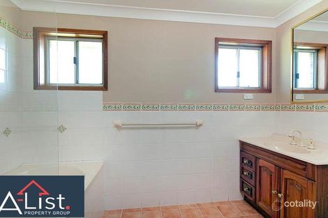 Property photo of 120 Koona Street Albion Park Rail NSW 2527