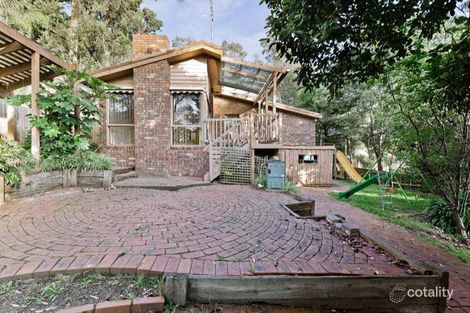 Property photo of 9 Lamorna Court Eltham VIC 3095