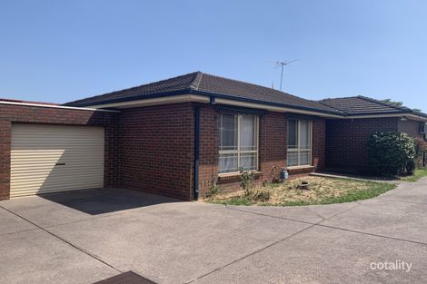 Property photo of 1/17 Bramwell Close Endeavour Hills VIC 3802