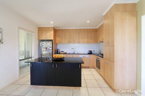 Property photo of 101 Sovereign Manors Crescent Rowville VIC 3178