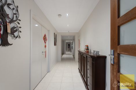 Property photo of 43 Rockpool Road Truganina VIC 3029