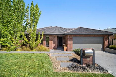 16 Horwood Dr, Mount Clear, VIC 3350