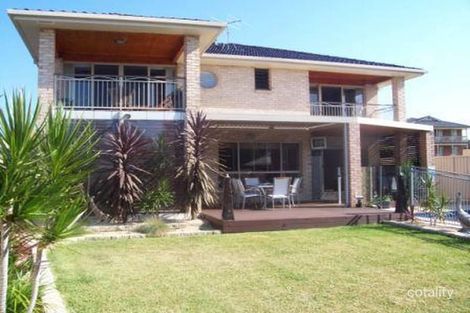 Property photo of 36 Geraldton Drive Redhead NSW 2290