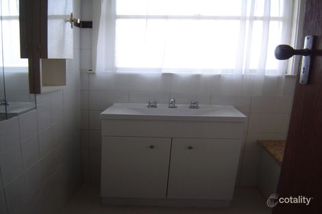 Property photo of 16 Kennedy Road Shepparton VIC 3630
