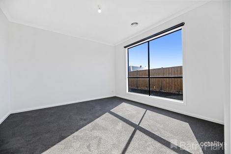 Property photo of 169 McGlone Road Drouin VIC 3818