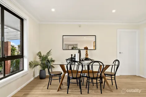 Property photo of 44 Samuel Street Peakhurst NSW 2210