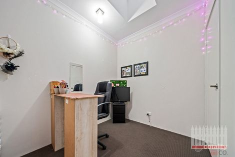 Property photo of 10 Feredy Lane Ellenbrook WA 6069