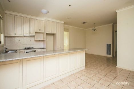 Property photo of 6 Lytham Court West Wodonga VIC 3690