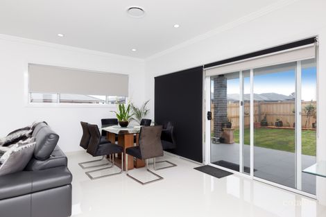 Property photo of 42 Silverwood Street Gledswood Hills NSW 2557