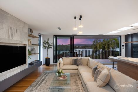 Property photo of 137 Albany Street Point Frederick NSW 2250