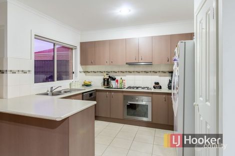 Property photo of 7 Caspian Chase Pakenham VIC 3810