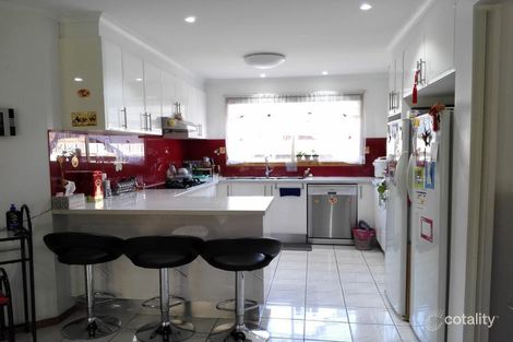 Property photo of 63 Botanical Grove Doveton VIC 3177