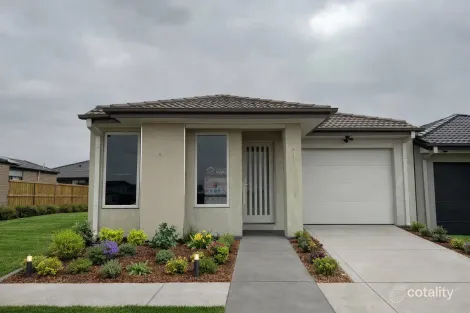 15 Thyme Cres, Fraser Rise, VIC 3336