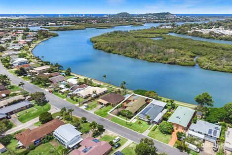 Property photo of 81 Sunset Boulevard Tweed Heads West NSW 2485