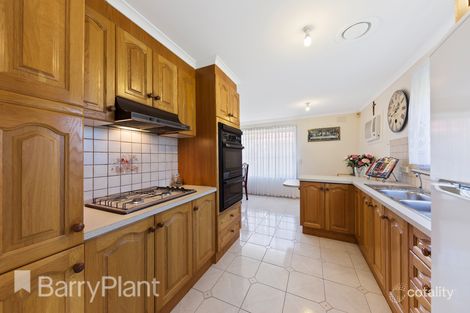 Property photo of 8 Urban Place Albanvale VIC 3021