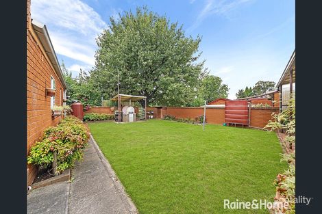 Property photo of 4 Oaklea Place Canley Heights NSW 2166