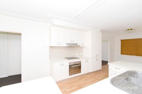 Property photo of 13 Morton Parade Rankin Park NSW 2287