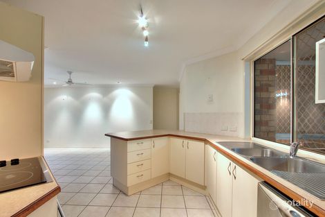 Property photo of 18 Lewis Place Calamvale QLD 4116