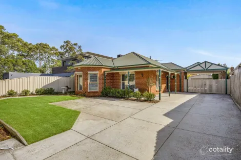 133 Parmelia Dr, Taylors Lakes, VIC 3038