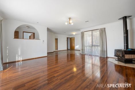 Property photo of 14 Pardalote Avenue Carrum Downs VIC 3201