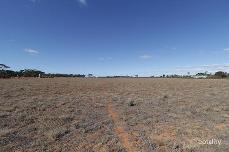 Property photo of 17 Von Bertouch Road Winkie SA 5343