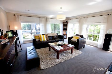 Property photo of 3 Tia Close Amaroo ACT 2914
