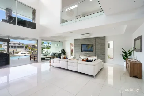 Property photo of 6 Ragamuffin Quay Trinity Park QLD 4879