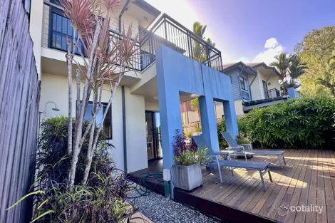 Property photo of 13/5-7 Arlington Esplanade Clifton Beach QLD 4879