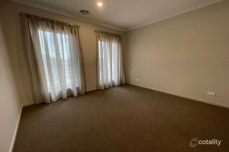 Property photo of 40 Yering Street Mount Duneed VIC 3217
