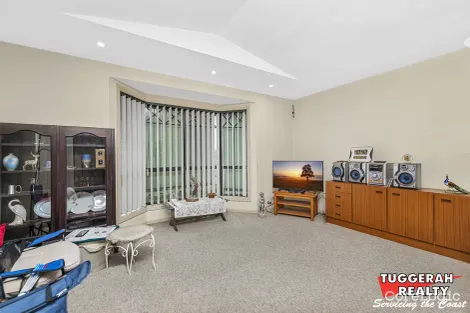 Property photo of 7 Treeview Place Mardi NSW 2259