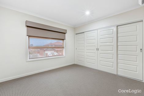 Property photo of 1/3 Stratheden Court Sydenham VIC 3037