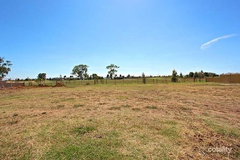 Property photo of 3 Craven Court Sandhurst VIC 3977