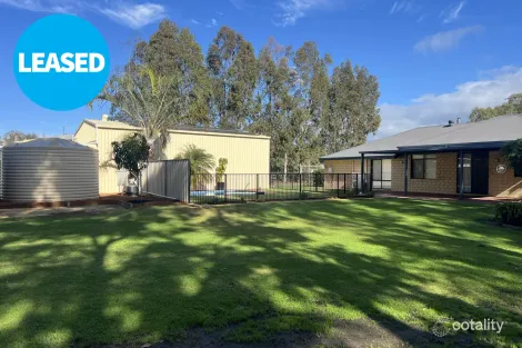 Property photo of 16 Thatcher Road Byford WA 6122