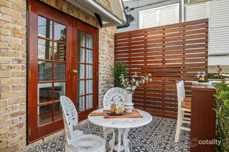 Property photo of 23 Kyeema Avenue Saratoga NSW 2251