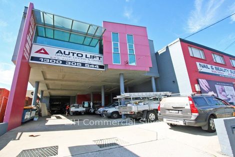 17 Silverwater Rd, Auburn, NSW 2144