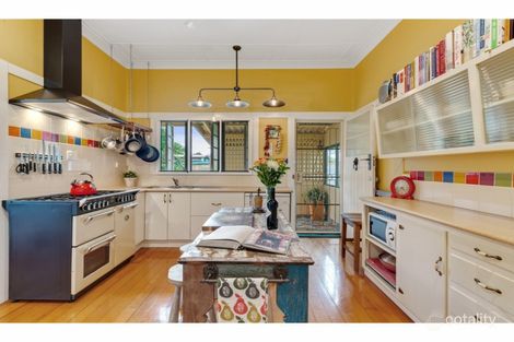 Property photo of 15 Boonah Street Wandal QLD 4700