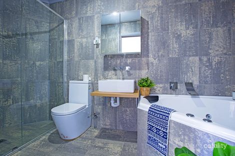Property photo of 514 The Horsley Drive Fairfield NSW 2165
