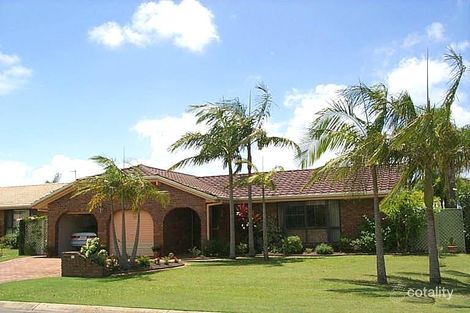 11 Silkyoak Ct, Burleigh Waters, QLD 4220