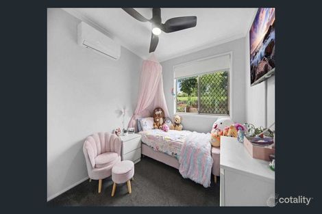Property photo of 53 Studio Drive Oxenford QLD 4210