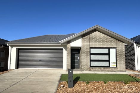 12 Steve St, Munno Para, SA 5115